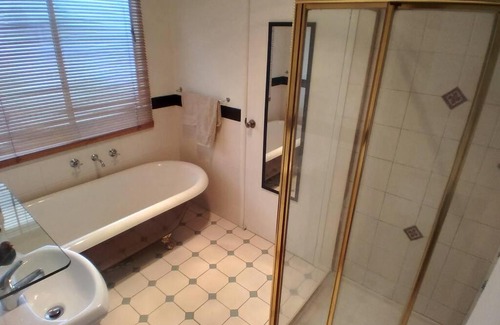 Sellicks Beach House | Wanderlust ** Pet Friendly 3 Bedroom Home With a Pool