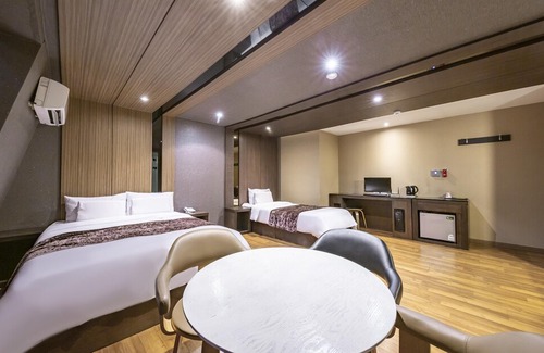 Wando Hotel | Wando XYM