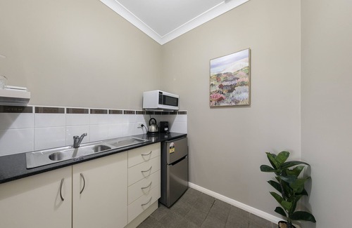 Pokolbin House | Waratah Suite at The Grange - Rothbury Hunter Valley