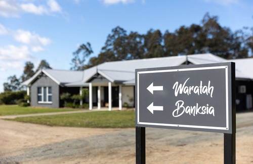 Pokolbin House | Waratah Suite at The Grange - Rothbury Hunter Valley