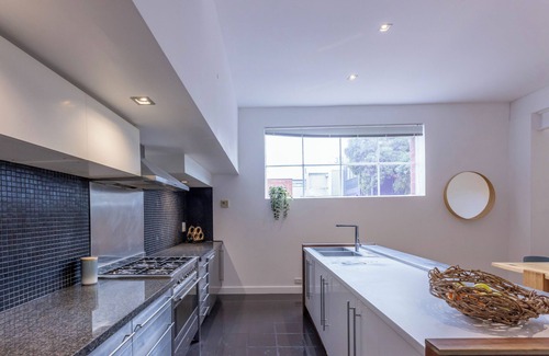 Fitzroy North House | Warehaus/Loft Style 2 Level XL Size Space