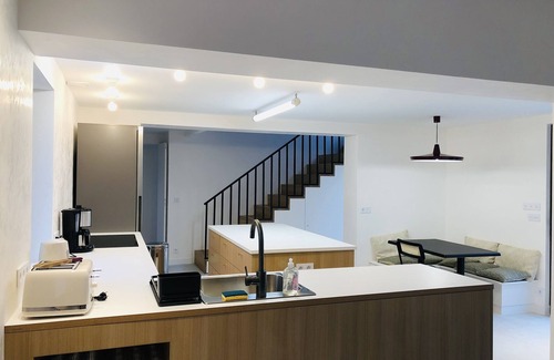 Equemauville Cottage | Warm and luminous cottage: La laiterie