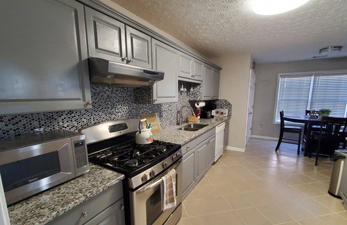 Lawrenceville House | Warm, Charming, Relaxing stay in Lawrenceville.