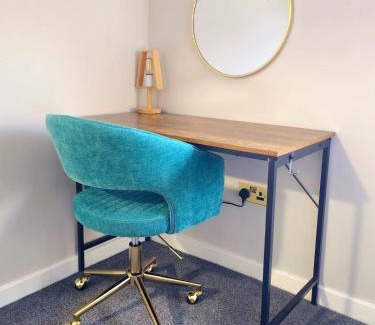 Glasgow House | Warm & Cosy Home in Glasgow