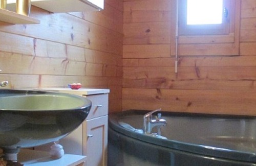 Clairvaux-les-Lacs House | Warm cottage Clairvaux les lacs - 200 m from the beach