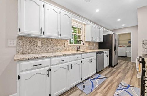 Conyers Apartment | Warm&Cozy Escape