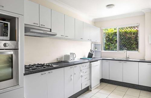 North Parramatta Apartment | Warm Oasis at Parramatta- 2 BR - Free Parking - Near Shops