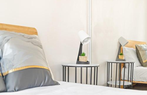 North Parramatta Apartment | Warm Oasis at Parramatta- 2 BR - Free Parking - Near Shops