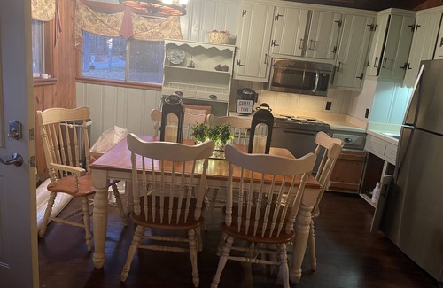 Moultonborough Cottage | Warm, Rustic, Original Cottage ~ Two Minute Walking Distance To Private Beach!