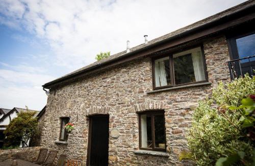 Rosevine House | Warren Cottage at Country Ways