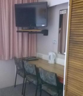 Warren Hotel | Warren Motor Inn
