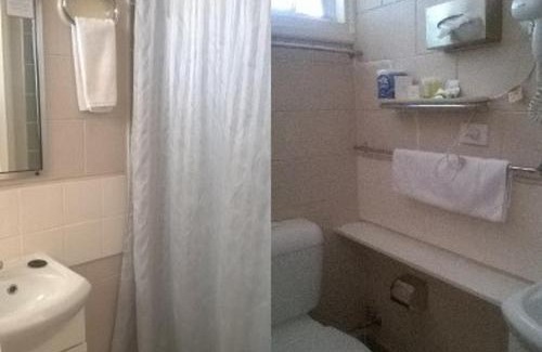 Warren Hotel | Warren Motor Inn