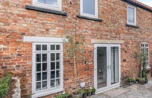 Thornton Dale House | Warrington Mews-Uk48821