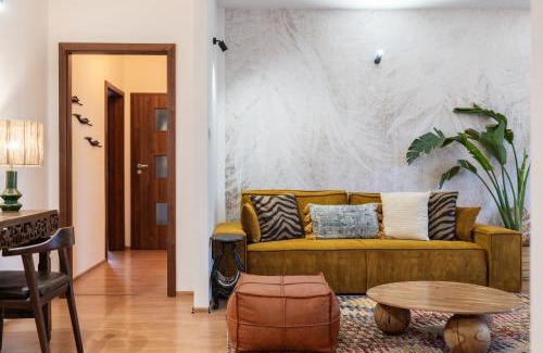 Saska Kepa Apartment | Warsaw Concierge Saxon Apartment