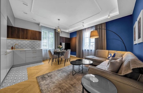 Old Town Apartment | Warsaw Old Town Apt - Top Location, Workspace - by Rentujemy