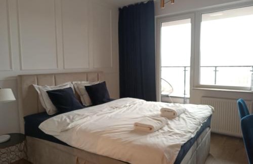 Targowek Apartment | Warsaw To Be - Blue Apartment