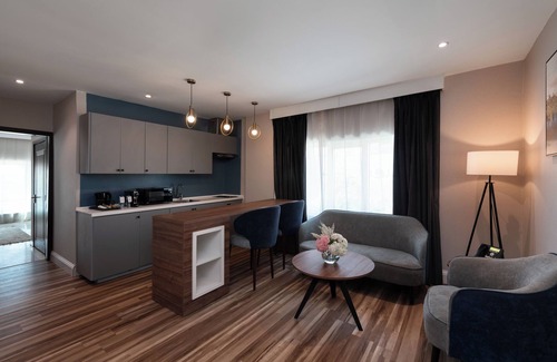 Al Jubail Hotel | Warwick Al Jubail Hotel