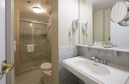 Magnificent Mile Hotel | Warwick Allerton - Chicago