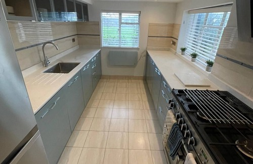 Worthing House | Warwick House