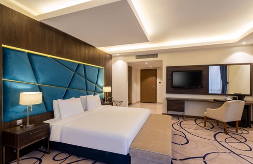 Al Malaz Hotel | Warwick Riyadh Hotel
