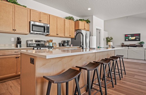 Mountain Green House | Wasatch Peak Chateau Ro3a| Pool | Hot Tub | Unit A