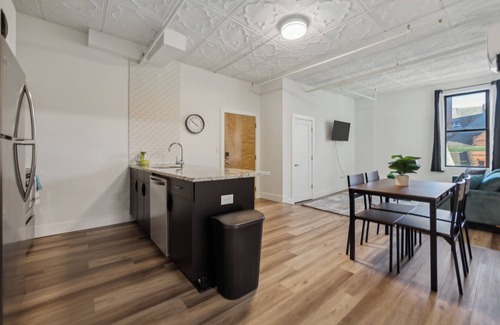 Albany Apartment | Washington Lofts 303 Spacious 1 Bedroom 1 Bath