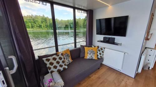 Werder Apartment | Wasserapartment Cityport - Schwimmende Ferienwohnung