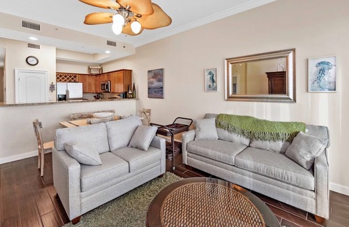 Fort Morgan Condo | Watch the Dolphins play from this 6th floor Fort Morgan Condo.