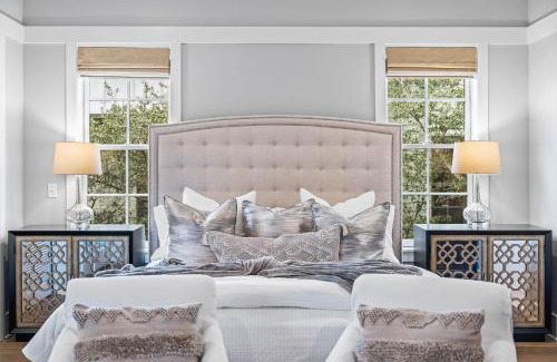 Watercolor House | Watchtower Walk