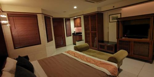 Taman Tanjung Ski Chalet | Water Chalet or Premium Tower Seaview Port Dickson , Private Room