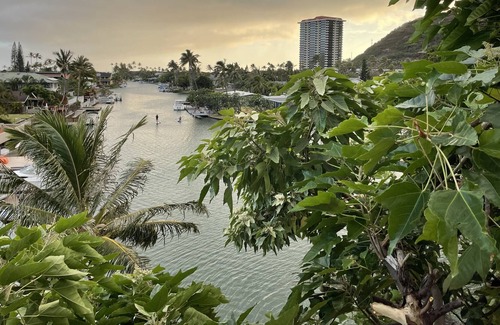 Hawaii Kai House | Water front house 5 min from the beach