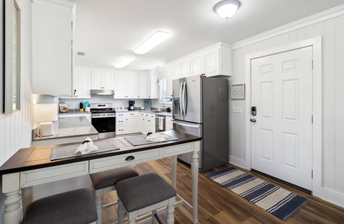 Port St. Joe House | "Water of Life" offers panoramic views, steps to the beach, screened-in porch, pet-friendly!
