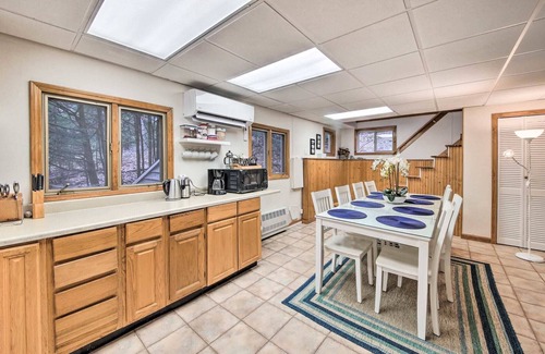 Bucksport Cottage | Water's Edge Private Dock Kayak, Swim & Fish