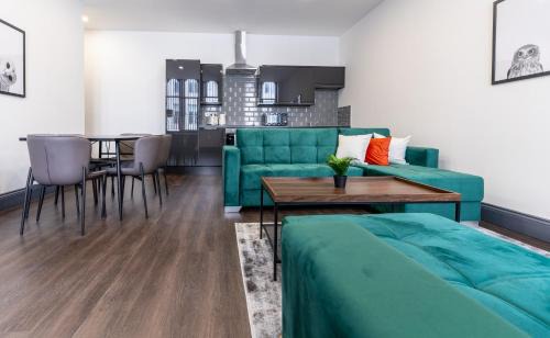Liverpool City Centre Apartment | Water Street by Ustay Aparthotels