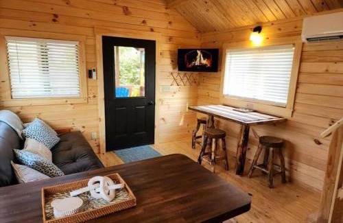 Sneads Ferry House | Water view Cabin near North Topsail Beach