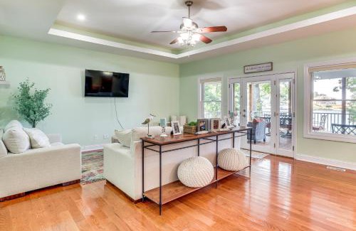 Lake of the Ozarks House | Water-View Deck! Family Home on Lake of the Ozarks