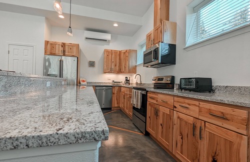 Burley House | Water View Modern Home on the Bay- Hot Tub + Scenic Views