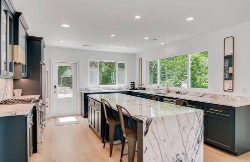 Augusta House | Water Views - Near Downtown
