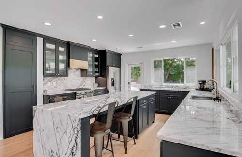 Augusta House | Water Views - Near Downtown