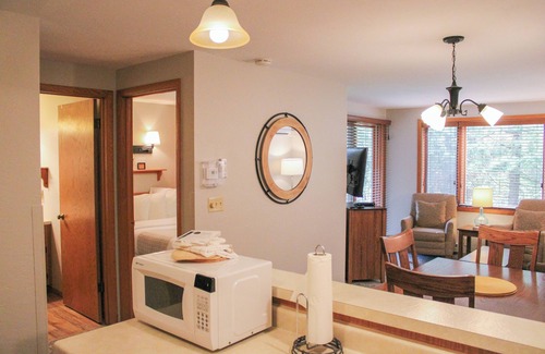 Ephraim Apartment | Waterbury Inn