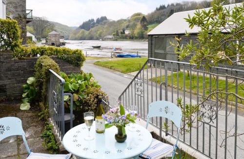 Lerryn House | Watercolour Cottage