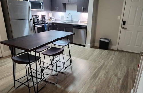 Tuscaloosa Condo | Watercress 2-bedroom/2 bath condo less that 2 miles to the stadium.