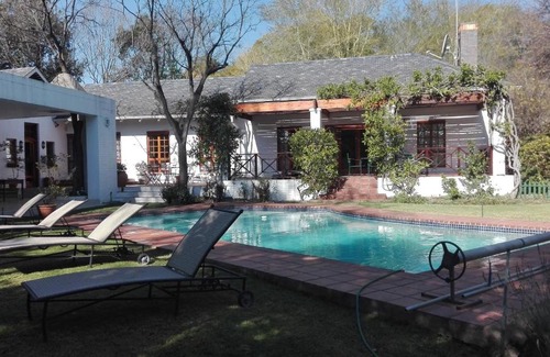 Greater Johannesburg Metropolitan Area Bed & Breakfast | Waterfall Cottages
