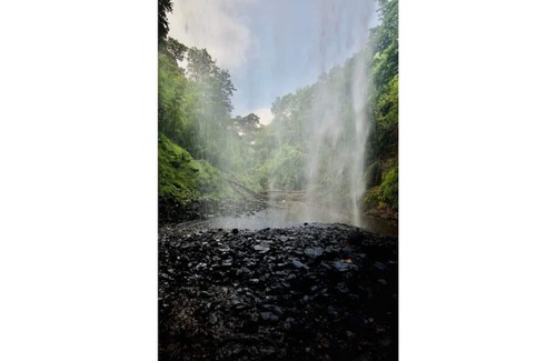 Coelbren Apartment | Waterfall country Apartments pen y fan