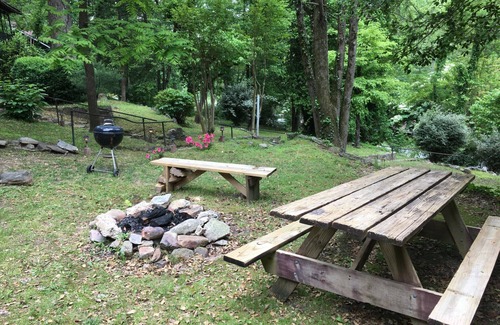 Chimney Rock Cabin | Waterfall View Cabin with Last of the Mohicans Waterfall view.