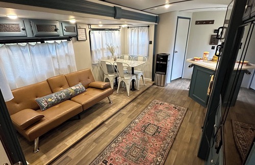 Pickens House | Waterfall view cozy camper