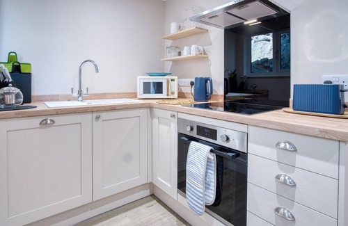 Wiseman's Bridge Apartment | Waterfront 1 - 1 Bedroom Apartment - Wisemans Bridge