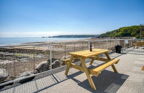 Wiseman's Bridge Apartment | Waterfront 1 - 1 Bedroom Apartment - Wisemans Bridge