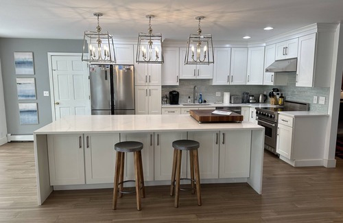 Brunswick House | Waterfront 2 bed 2bath on a beautiful tidal cove close to Bowdoin & the Islands