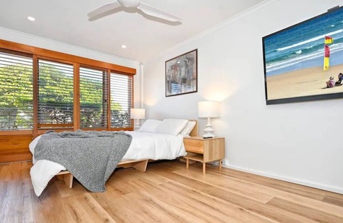 Warana House | Waterfront 3 B/Room, 6 Guests - Light, Relaxed ZC7